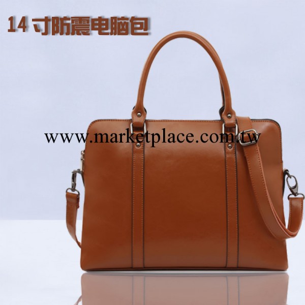 2013新品歐美時尚真皮 商務油臘牛皮女包 14寸電腦包 手提包 1359工廠,批發,進口,代購