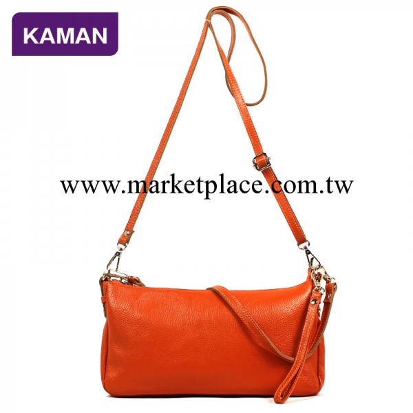 【廠傢熱銷】2013新款頭層牛皮復古女式包單肩斜跨小包手拿包020工廠,批發,進口,代購