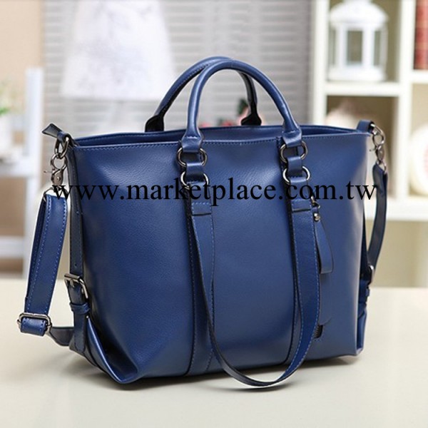 廣州批發 2013新款潮女包復古通勤包機車包單肩手提斜跨包 A104工廠,批發,進口,代購