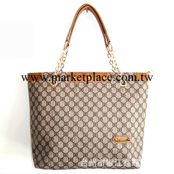 881高檔鏈條2013大容量簡約時尚休閒百搭手提肩背pu品牌女包字母工廠,批發,進口,代購