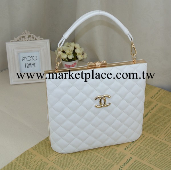 歐美大牌小香風女包包 新款手提包晚宴包 單肩斜跨包 夾子定型包工廠,批發,進口,代購