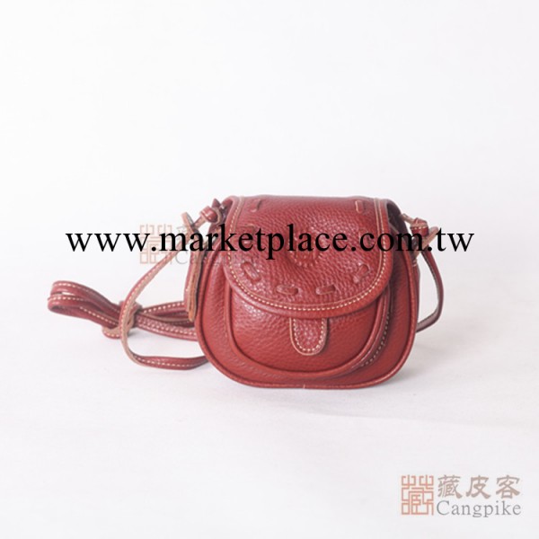 新款女式真皮單肩包 女時尚按扣設計斜挎包 女個性小包包批發工廠,批發,進口,代購