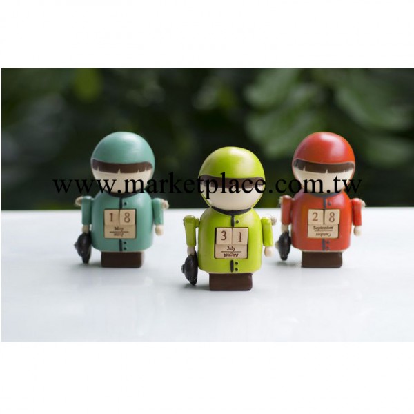 創意萬年歷 日歷擺件 新年 聖誕 生日 節日 婚慶禮品 娃娃款工廠,批發,進口,代購