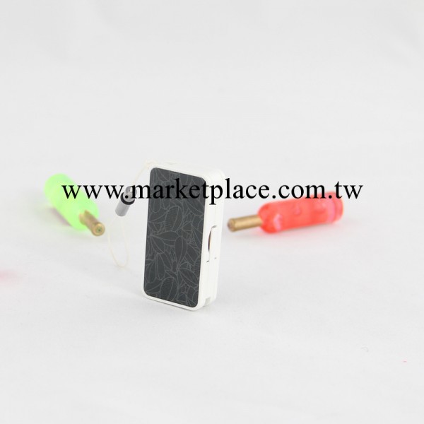 廠批蘋果配件IPHONE 新品熱銷 集掛飾充電數傳讀卡於一體工廠,批發,進口,代購