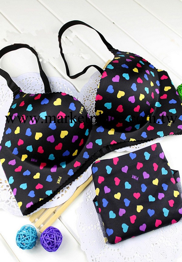 VS唯多利亞同款一片式無痕無縫熒光亮色彩色愛心胸罩工廠,批發,進口,代購