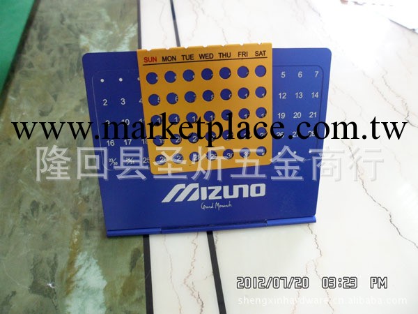 供應新款鋁制中號萬年歷 各種鋁制禮品各種臺歷 廠傢制作長期供應工廠,批發,進口,代購