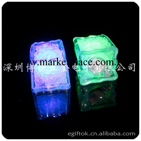 廠傢批發 led發光冰塊 聖誕節裝飾冰塊 冰燈冰塊 創意發光小禮品工廠,批發,進口,代購