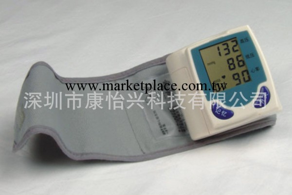 廠傢批發 傢用 醫用 電子血壓計 保修一年  腕式電子血壓計工廠,批發,進口,代購