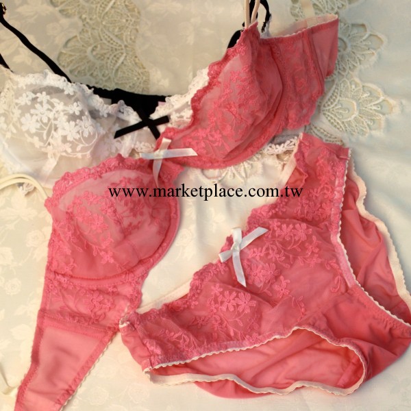 廠傢直銷外貿原單娜聖莎Lasenza性感薄款刺繡舒適型胸罩內衣套裝工廠,批發,進口,代購