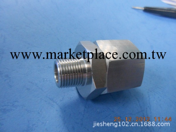 供應各種CNC精密度車床加工 異形精密車床件  六頭臺階螺絲工廠,批發,進口,代購