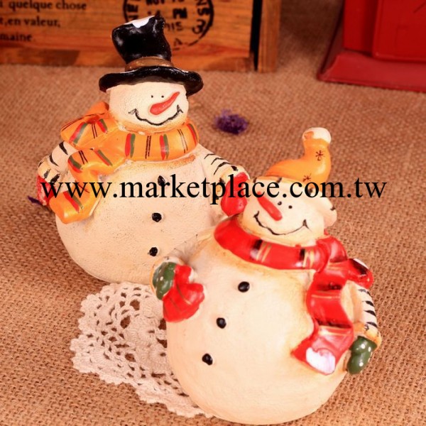 zakka雜貨禮品 聖誕節擺件 樹脂工藝品 暖暖有愛心的雪人C7-18056工廠,批發,進口,代購