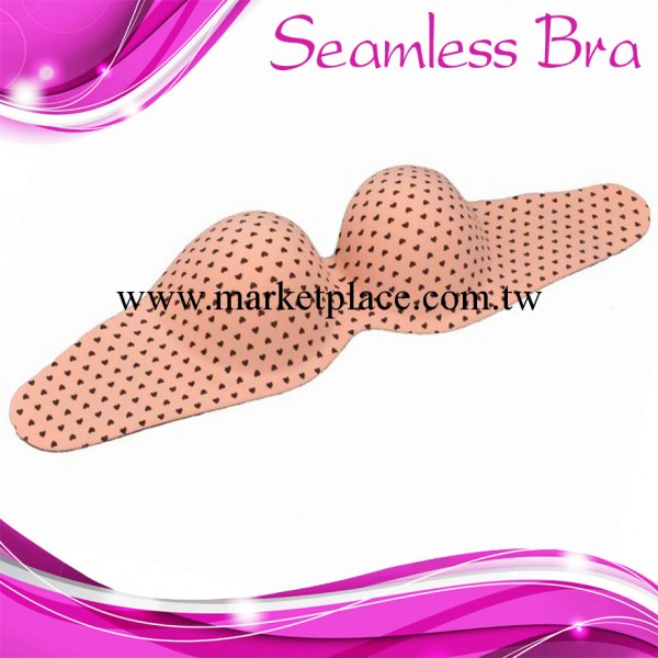 廠傢直供1/2半杯粉色圓點一片式內衣無痕聚攏胸罩工廠,批發,進口,代購