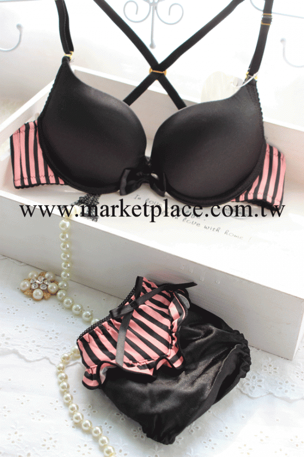 芬詩蒂875 可愛 時尚毛線條紋胸罩 插片聚胸 全棉 木代爾套裝工廠,批發,進口,代購