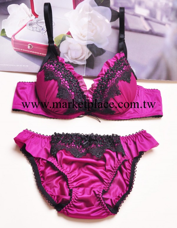 日單黛安芬可愛款胸罩 雙耳仔肩帶設計提胸款內衣工廠,批發,進口,代購