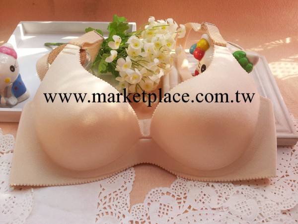 清倉一件代發 珠光純色光面四排扣無痕一片式薄杯胸罩、內衣268#工廠,批發,進口,代購