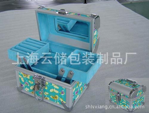 化妝箱（裝配套化妝品，美觀大方，時尚耐用，帶鏡子）工廠,批發,進口,代購