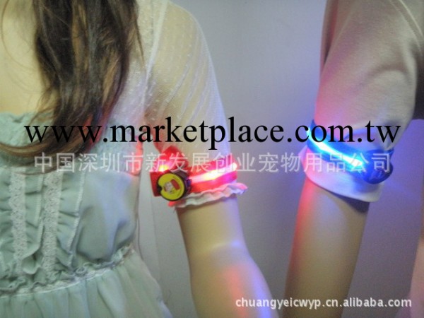 廠傢批發LED發光臂帶，戶外閃光用品，禮品飾品 閃光手臂帶工廠,批發,進口,代購