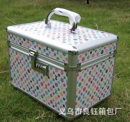 良鈺廠傢生產首飾盒 禮品盒 化妝品包裝盒 專業化妝盒 淘寶熱賣品工廠,批發,進口,代購