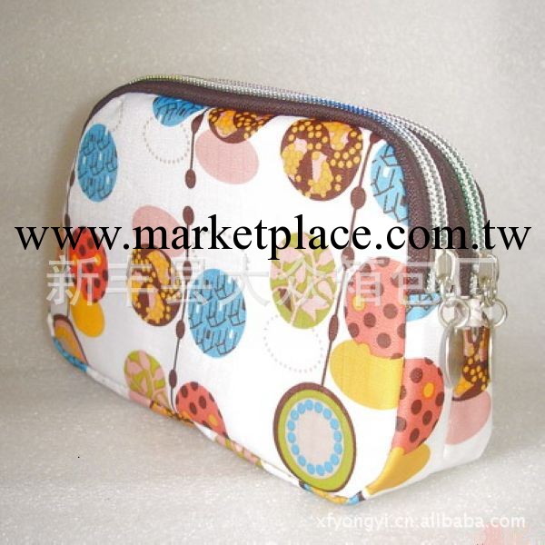 廠傢供應花佈包，新款化妝包，送手腕繩，免費加印LOGO，量大價優工廠,批發,進口,代購