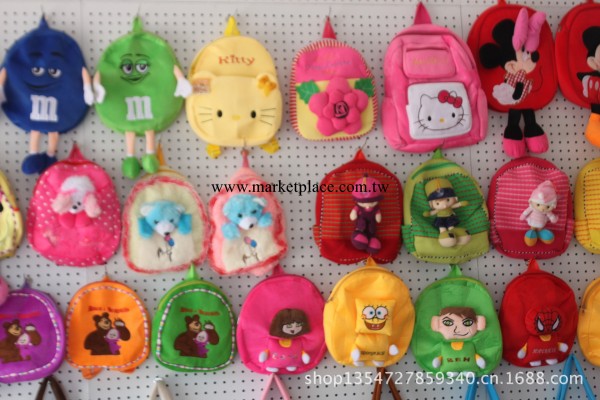 全年廠傢供應各類卡通玩具背包兒童書包兒童玩具背包批發處理工廠,批發,進口,代購