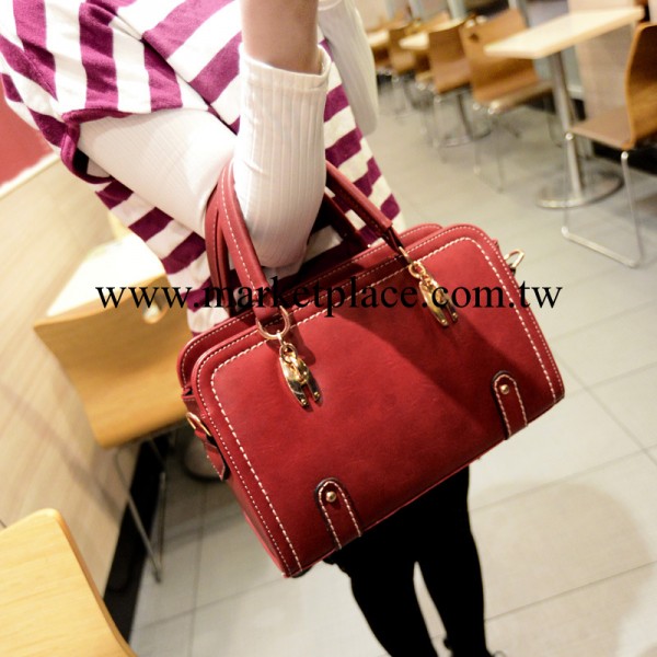 新款韓版女包潮流PU手提包定型包時尚休閒個性機車單肩斜跨包批發工廠,批發,進口,代購