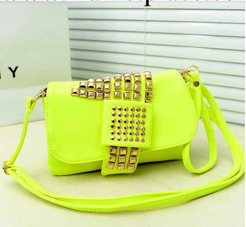 2013春夏新款女包單肩斜挎小包時尚包包鉚釘手拿包多色批發直銷2工廠,批發,進口,代購