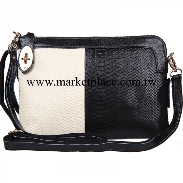 2013新款歐美時尚女式手拿包女士單間斜挎包蛇紋牛皮大手包工廠,批發,進口,代購