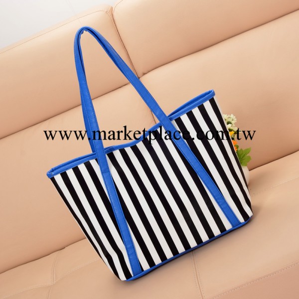 秋季韓版新款女包帆佈條紋單肩潮包外貿出口大包廠傢包包批發熱賣工廠,批發,進口,代購