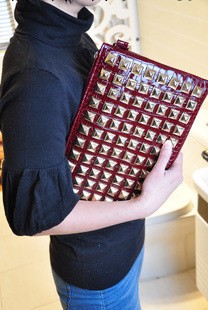 2013歐美時尚女包包石頭紋鉚釘手拿包一件代發單肩斜跨包特價批發工廠,批發,進口,代購