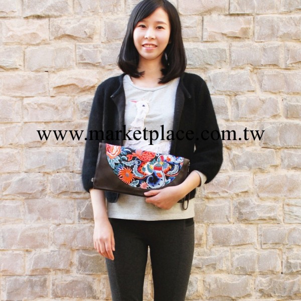 原創雲南民族包包 鯉魚繡花刺繡頭層牛皮單肩斜挎包手拿包 佈禦鑫工廠,批發,進口,代購