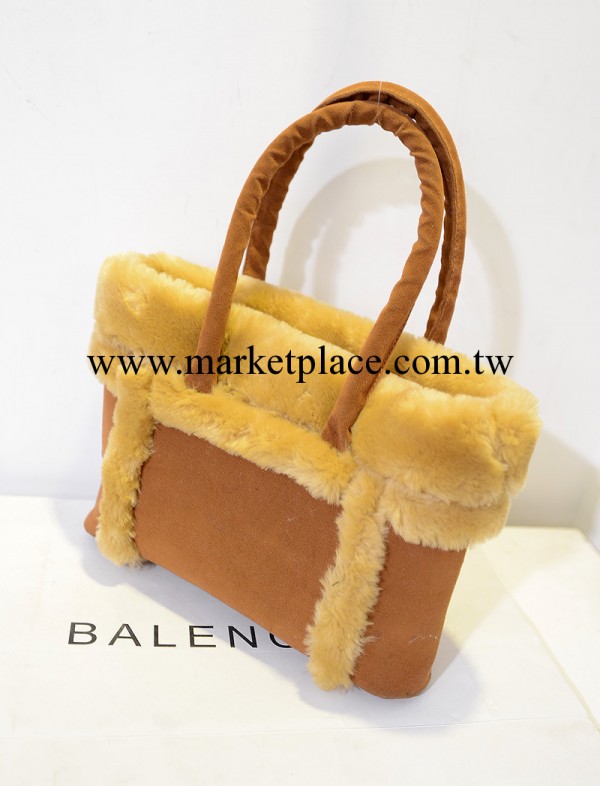 ugg同款雪靴女士包手提包 毛毛包工廠,批發,進口,代購