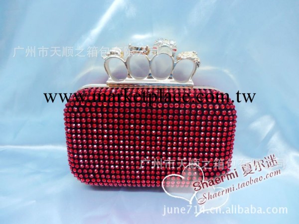 沖鉆特價麥昆骷髏頭包手抓包滿鉆戒子包晚宴包新款鉆石復古手拿包工廠,批發,進口,代購