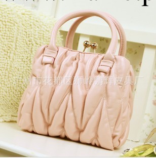 夏季新款裸粉色MINI褶皺晚宴手拿包 辣椒清新淑女單肩斜跨女包包工廠,批發,進口,代購