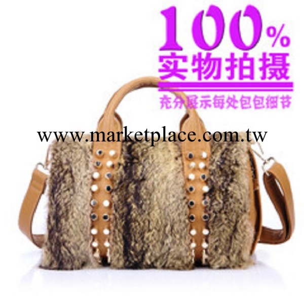 500852[亮麗]休閒單肩斜跨包箱包pu單肩包時尚氣質鉚釘女包兔毛包工廠,批發,進口,代購