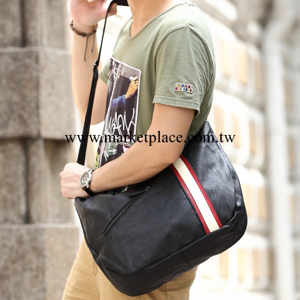 B05201 20 秋冬新款 韓版皮質大包單肩斜挎 男式男款包男士包包工廠,批發,進口,代購
