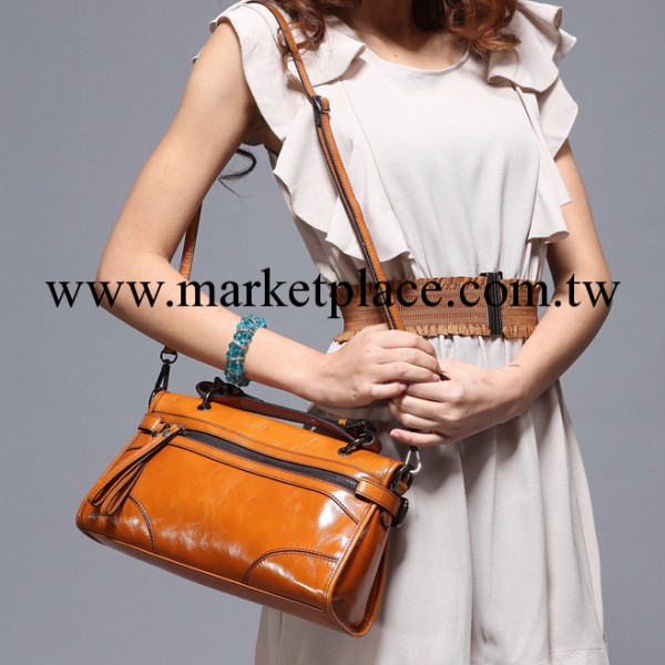 歐美時尚復古油臘牛皮機車包2014新款廣州真皮女手提單肩斜挎包包工廠,批發,進口,代購