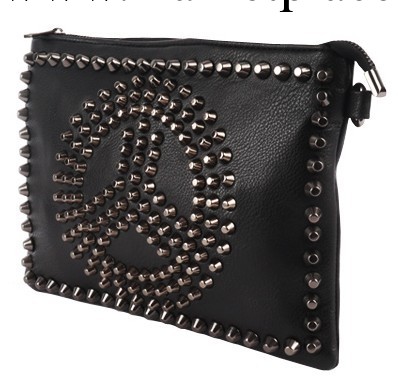批發韓版黑色鉚釘斜挎包 韓國進口 新款橫款方形拉鏈手拿包單肩包工廠,批發,進口,代購
