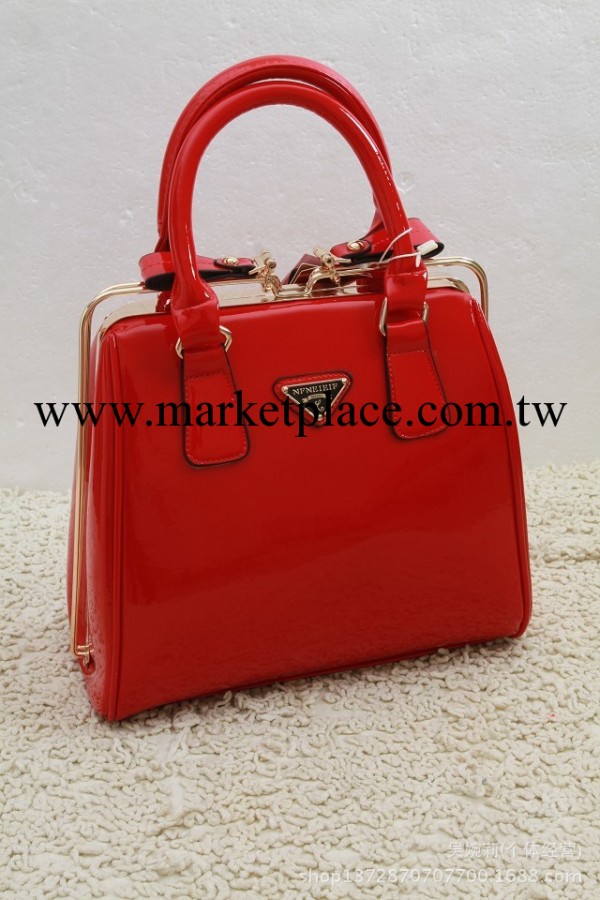 廠傢直銷時尚定型韓風女士包包 特色梯形亮皮女士單肩包手提包工廠,批發,進口,代購