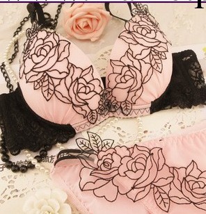 內衣批發 日系性感玫瑰刺繡蕾絲聚攏加厚調整型小胸胸罩套裝8957工廠,批發,進口,代購
