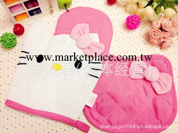 hello kitty 加厚微波爐手套 凱蒂貓隔熱手套防燙手套配隔熱墊3色工廠,批發,進口,代購