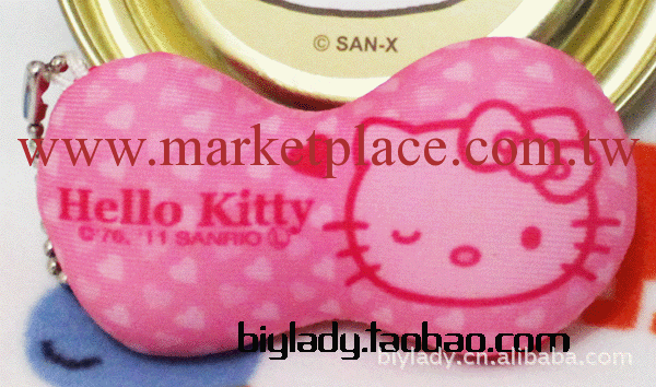 日本Sanrio出品 hello kitty粒子骨頭形蝴蝶結兩面隨意捏減壓掛件工廠,批發,進口,代購