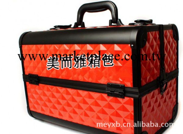 供應化妝箱、工具盒、最新韓款手提化妝箱、多功能化妝箱工廠,批發,進口,代購