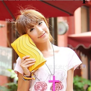 女包批發時尚潮流單肩斜跨波浪紋手拿包甜美時尚小包特價品牌工廠,批發,進口,代購