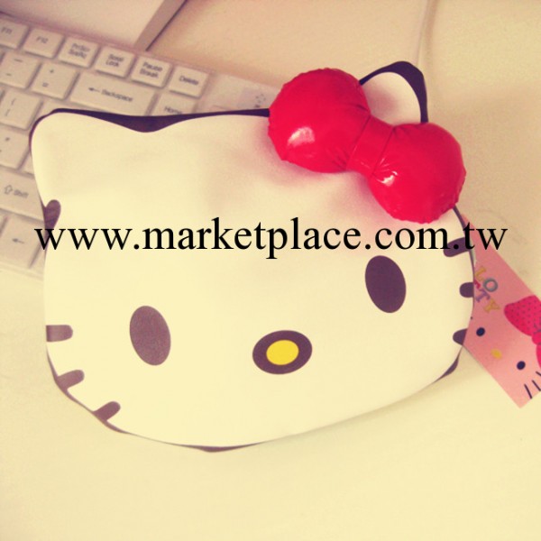 HELLO Kitty頭型KT七彩波點零錢包化妝包手拿包工廠,批發,進口,代購