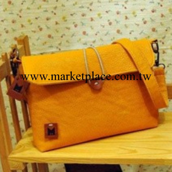 2013韓版森林系森女風翻蓋小扣子女包信封差包單肩斜挎包廠傢批發工廠,批發,進口,代購