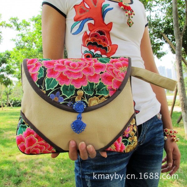 新款復古民族風繡花手提包化妝手拿包零錢包女工廠,批發,進口,代購