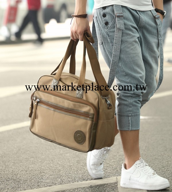 廠傢直銷2013新款男式帆佈大包 旅行包 手提包 單肩包 男工廠,批發,進口,代購