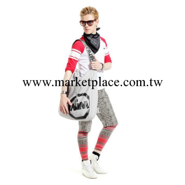 生產銷售 單肩斜挎包學生包 學生包潮流休閒 330121工廠,批發,進口,代購