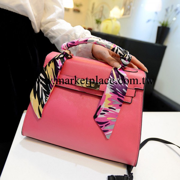 廠傢批發新款春季韓版2014絲巾定型牙簽紋高檔手提單肩郵差小包工廠,批發,進口,代購