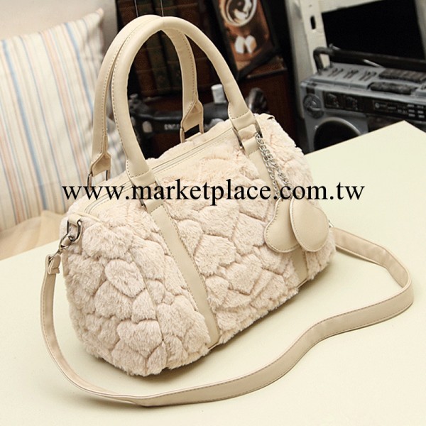 秋冬女包潮品高檔仿兔毛柔軟手感歐美女士手提毛毛包斜挎包包1194工廠,批發,進口,代購